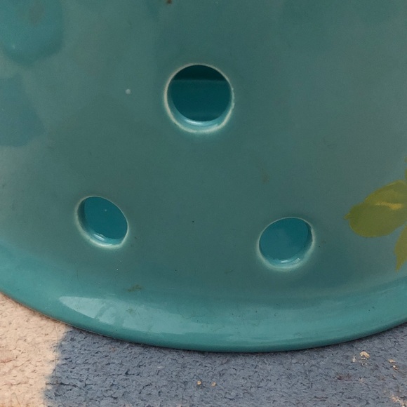 The Pioneer Woman Floral Blue Potato Stoneware Holder ❣️Ship Alone❣️ - Picture 9 of 13